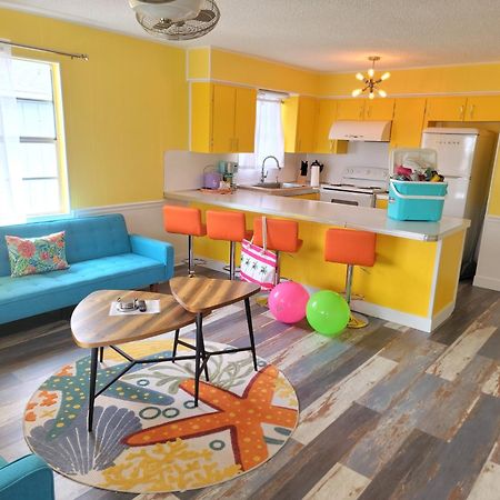 Upper Deck Hotel And Bar - Adults Only South Padre Island Buitenkant foto